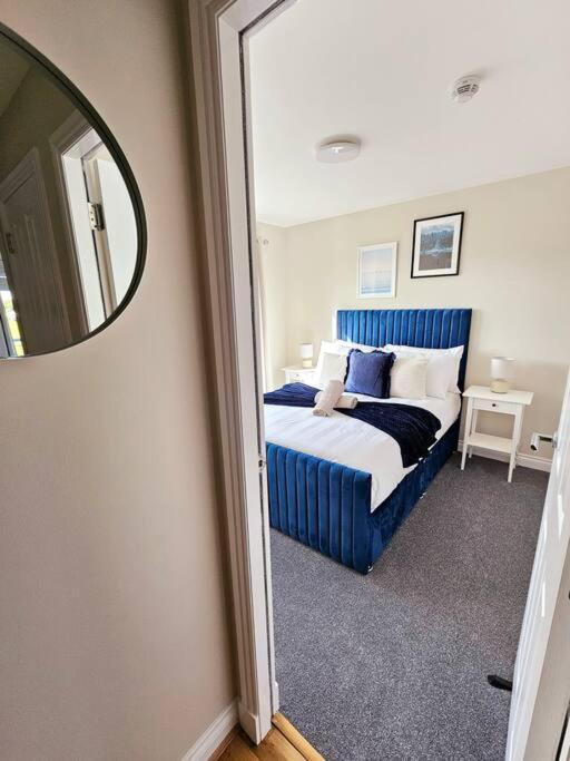 Modern 5 Bedroom Townhouse With Free Parking Glasgow Esterno foto